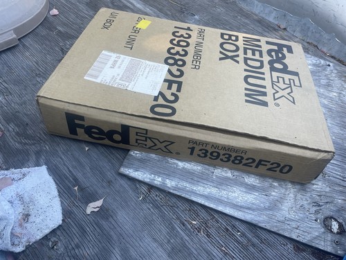 Box fedex medium boxes - of,